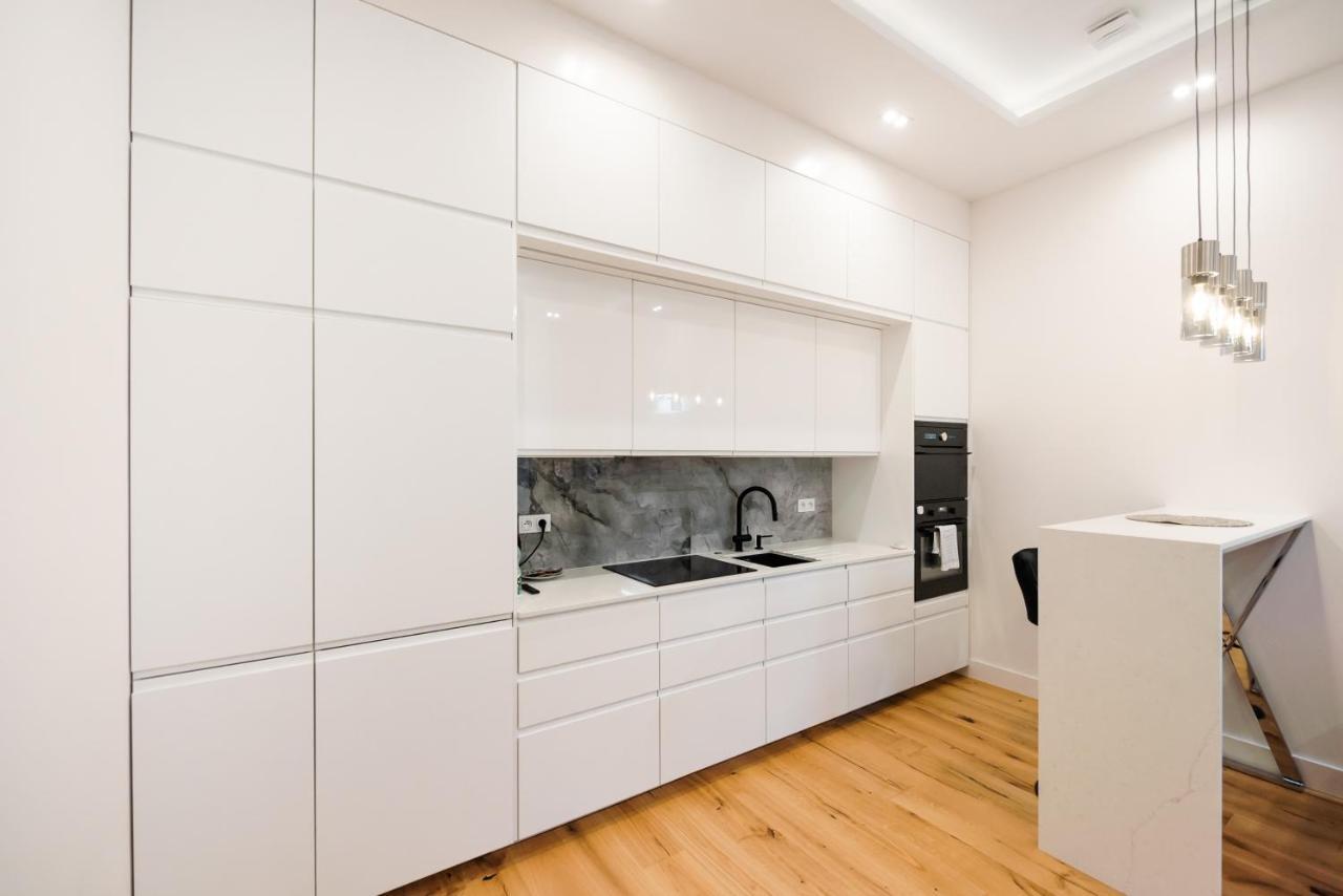 Zlota Sophisticated Apartment Warszawa Exteriör bild