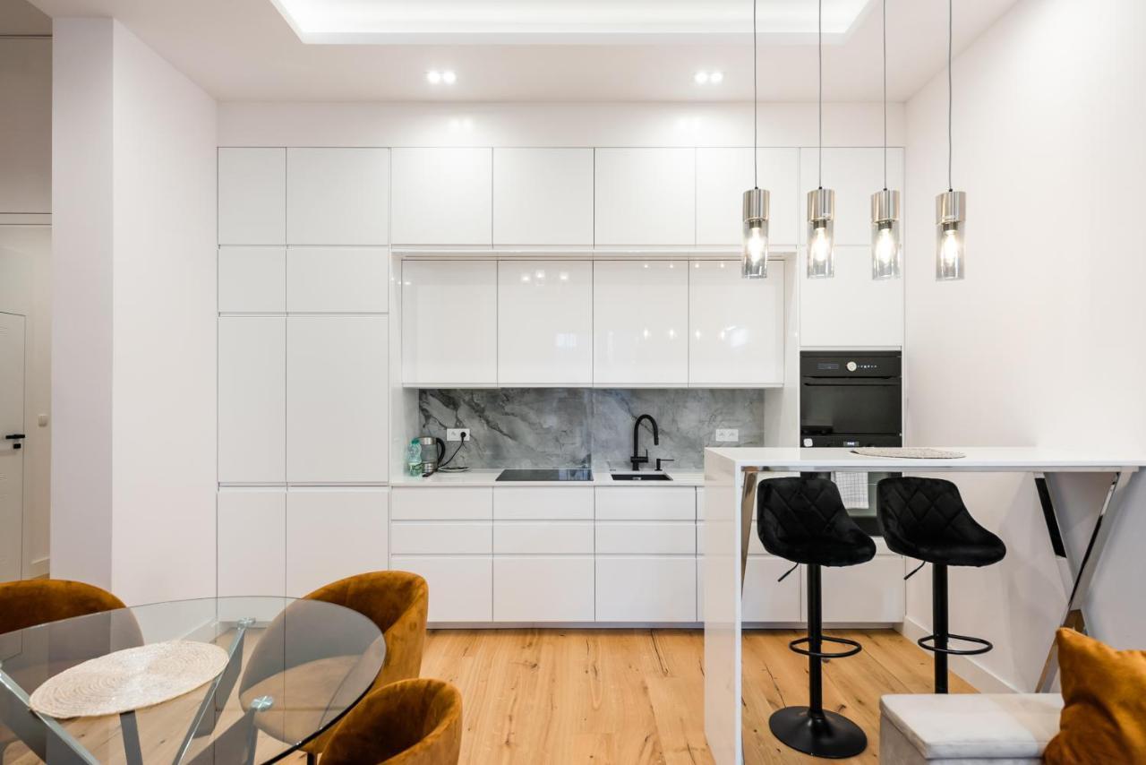Zlota Sophisticated Apartment Warszawa Exteriör bild